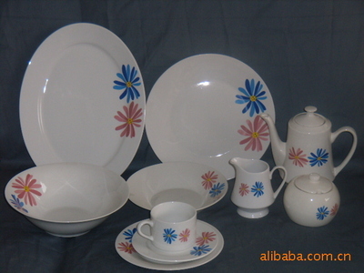 【供應各種日用陶瓷盤子,色拉碗,瓷餐具等】價格,廠家,圖片,碗、碟、盤,臨沂君達瓷業(yè)-